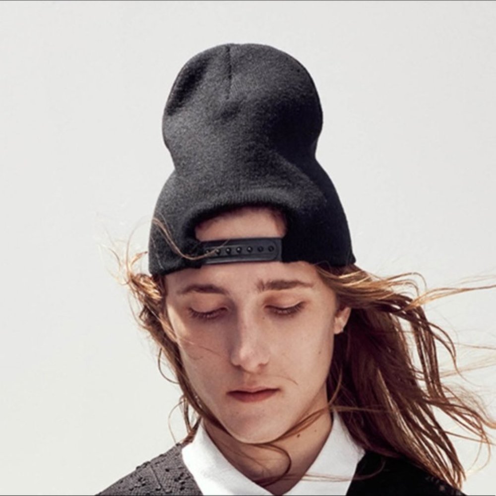 Palm Angels Embroidered Leaf Beanie/Hat